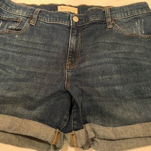 Gap denim short, size 16, rolled cuff, very cute!
